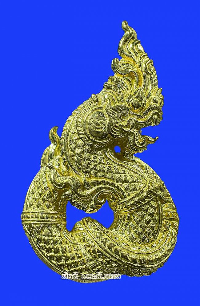 รูปหล่อองค์พญานาค หลวงพ่อรักษ์ อนาลโย วัดสุทธาวาส วิปัสสนา จ.พระนครศรีอยุธยา รุ่นขุมทรัพย์นาคราช ปี 2560 เนื้อทองราชาโชค ตนที่ 16 หมายเลข 2701 รูปหล่อองค์พญานาค หลวงพ่อรักษ์ อนาลโย วัดสุทธาวาส วิปัสสนา จ.พระนครศรีอยุธยา รุ่นขุมทรัพย์นาคราช ปี 2560 เนื้อทองราชาโชค ตนที่ 16 หมายเลข 2701