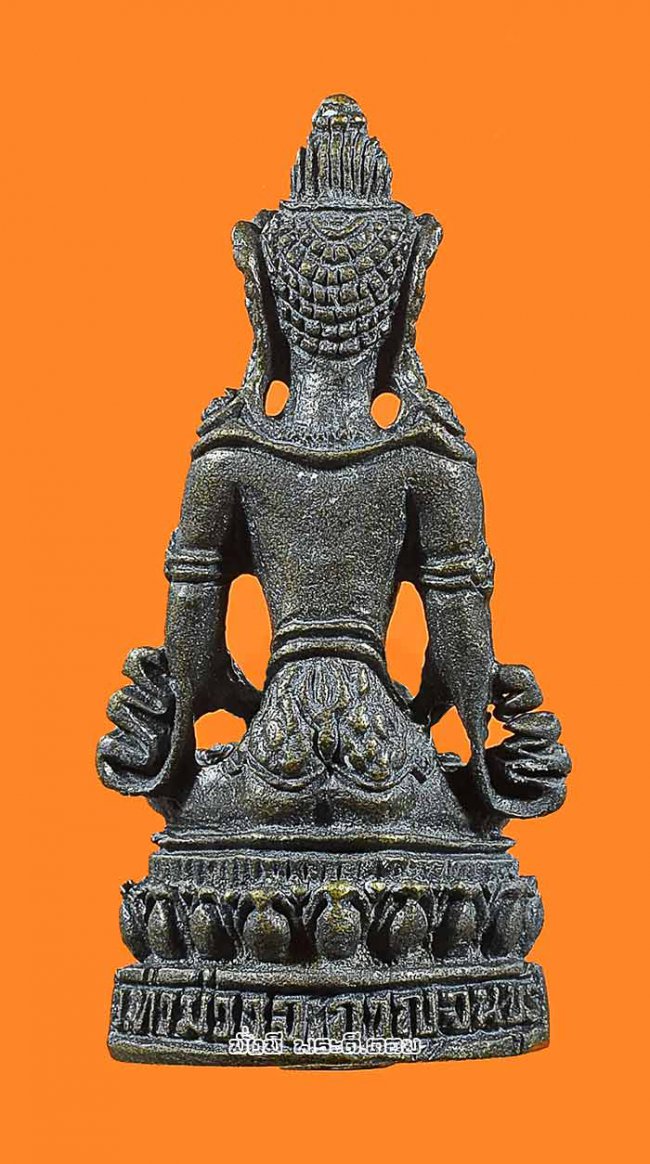 พระกริ่งกิติเตศวร วัดถ้ำเสือ จ.กาญจนบุรี เนื้อทองแดงพร้อมกล่องเดิมๆ ไม่ทราบปีที่จัดสร้างครับ พระกริ่งกิติเตศวร วัดถ้ำเสือ จ.กาญจนบุรี เนื้อทองแดงพร้อมกล่องเดิมๆ ไม่ทราบปีที่จัดสร้างครับ